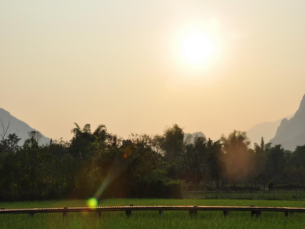 Viengtara Vangvieng Resort Ванг-В'єнг Екстер'єр фото