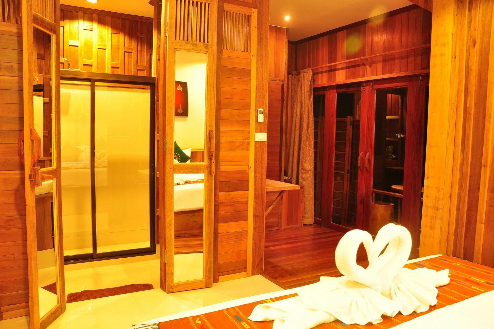 Viengtara Vangvieng Resort Ванг-В'єнг Екстер'єр фото